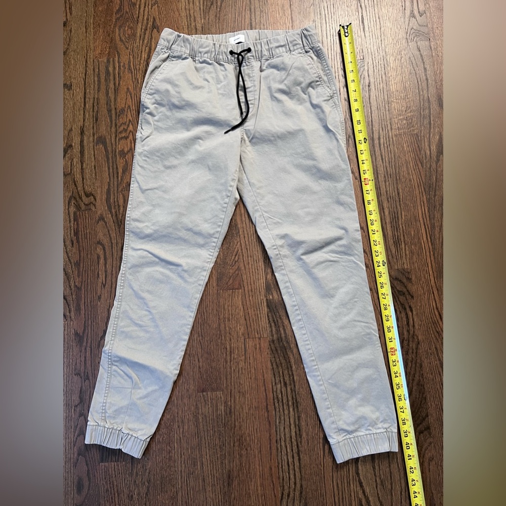Old Navy Built-In Flex Modern Jogger Pants (Medium Tall)